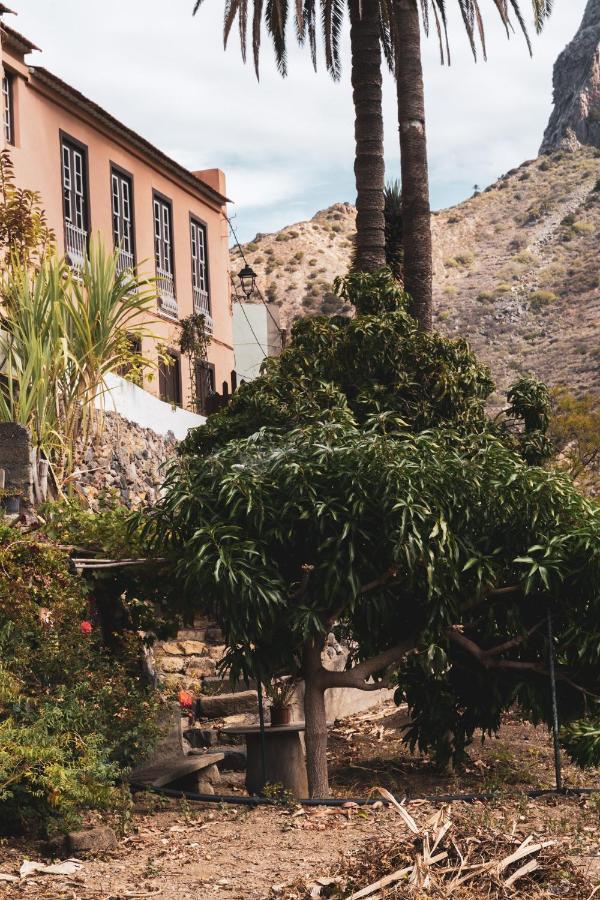 Holiday home Madronos
